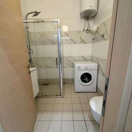 Fluida Beachside 26 Velipojë